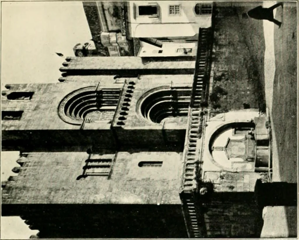 An illustration from Portuguese architecture, 1908, leaf 92