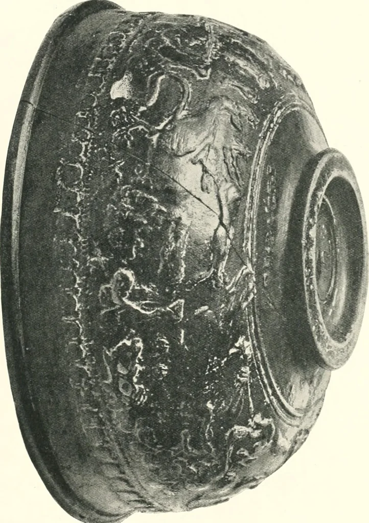 An illustration from The pottery found at Silchester : a descriptive account of the pottery recovered during the excavations on the site of the Romano-British city of Calleva Atrebatum at Silchester, Hants., and deposited in the Reading Museum, 1916, leaf 386