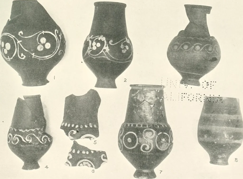 An illustration from The pottery found at Silchester : a descriptive account of the pottery recovered during the excavations on the site of the Romano-British city of Calleva Atrebatum at Silchester, Hants., and deposited in the Reading Museum, 1916, leaf 426