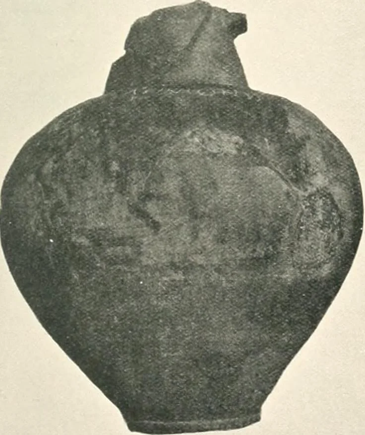An illustration from The pottery found at Silchester : a descriptive account of the pottery recovered during the excavations on the site of the Romano-British city of Calleva Atrebatum at Silchester, Hants., and deposited in the Reading Museum, 1916, leaf 500