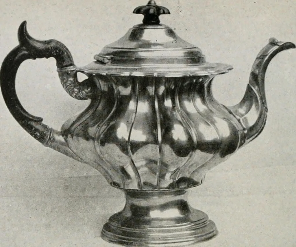An illustration from The practical book of early American arts and crafts, 1916, leaf 259