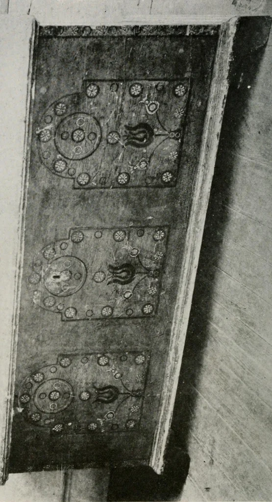 An illustration from The practical book of early American arts and crafts, 1916, leaf 327