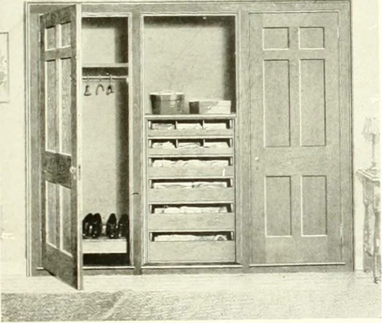 An illustration from The practical book of furnishing the small house and apartment, 1922, leaf 226