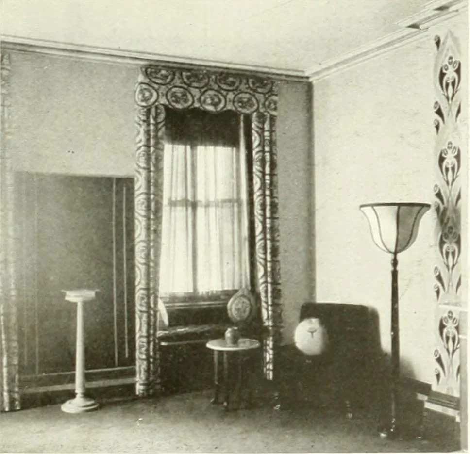 An illustration from The practical book of furnishing the small house and apartment, 1922, leaf 292