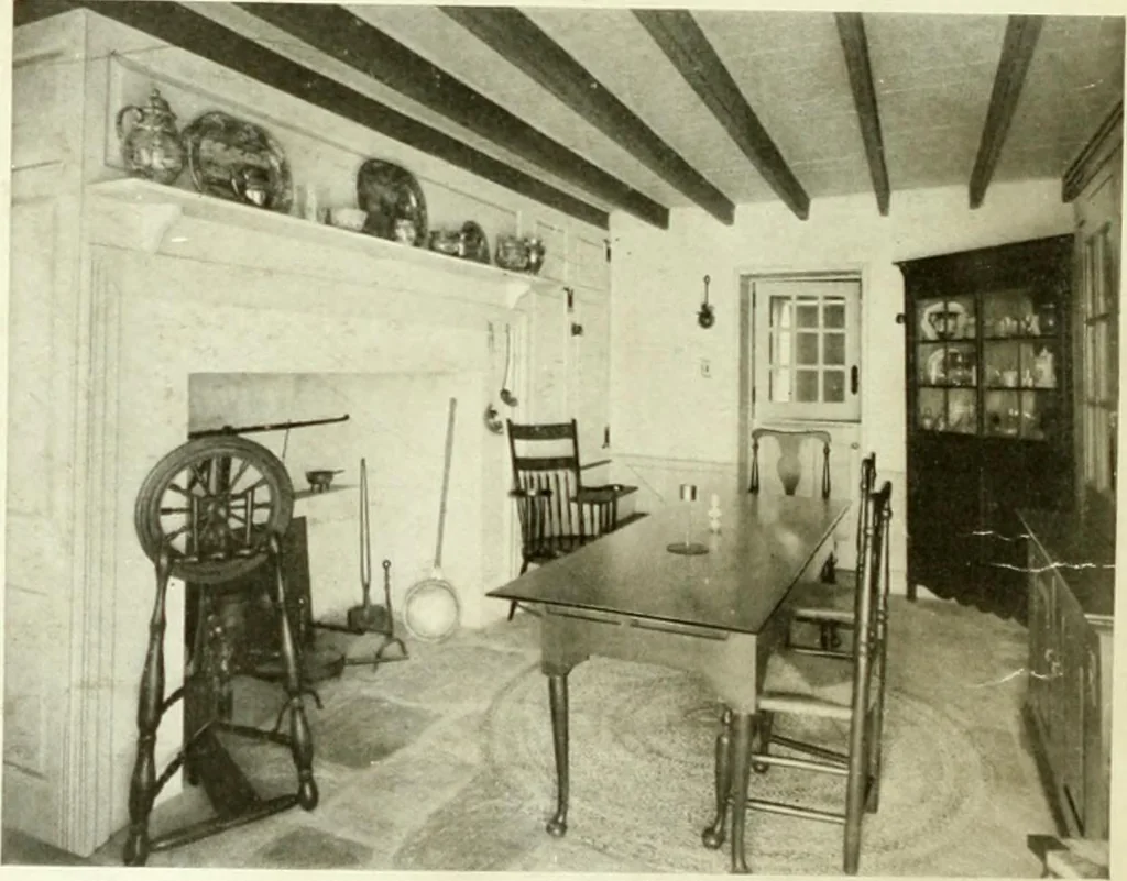 An illustration from The practical book of furnishing the small house and apartment, 1922, leaf 35