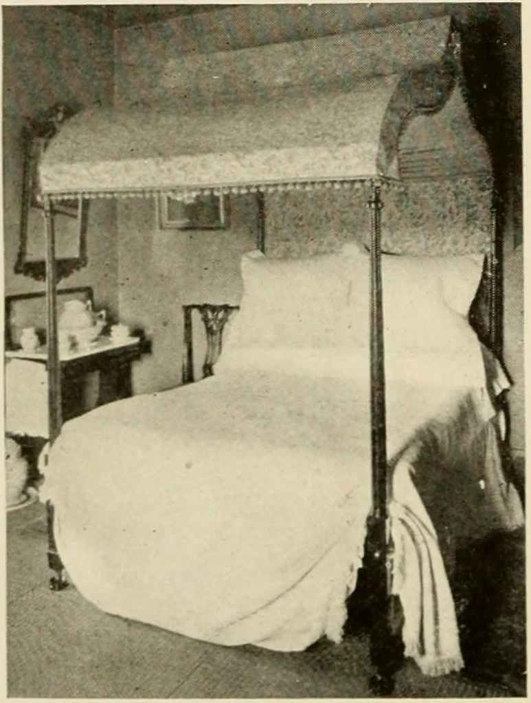 An illustration from The practical book of period furniture, treating of furniture of the English, American colonial and post-colonial and principal French periods, 1914, leaf 43