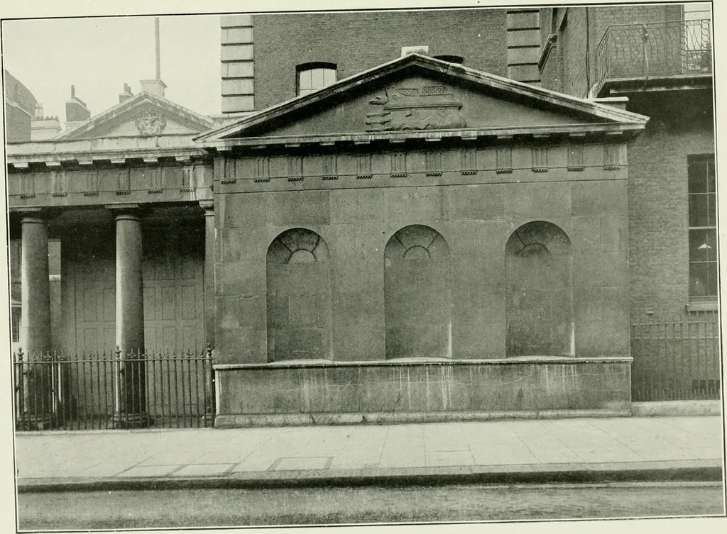 An illustration from The practical exemplar of architecture, 1907, leaf 208