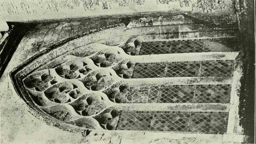 An illustration from The practical exemplar of architecture, 1907, leaf 240