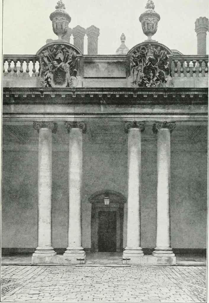 An illustration from The practical exemplar of architecture, 1907, leaf 124