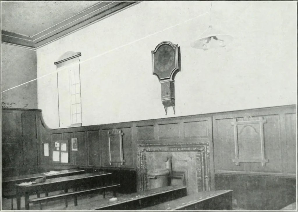 An illustration from The practical exemplar of architecture, 1907, leaf 8