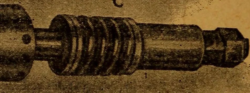 An illustration from Practical hand book of gas, oil and steam engines, stationary, marine, traction; gas burners, oil burners, etc.; farm, traction, automobile, locomotive; a simple, practical and comprehensive book on the construction, operation and repair of all kinds of engines, 1916, leaf 185