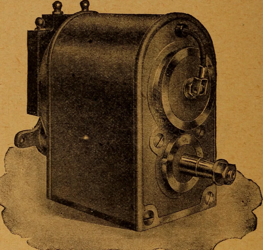 An illustration from Practical hand book of gas, oil and steam engines, stationary, marine, traction; gas burners, oil burners, etc.; farm, traction, automobile, locomotive; a simple, practical and comprehensive book on the construction, operation and repair of all kinds of engines, 1916, leaf 259