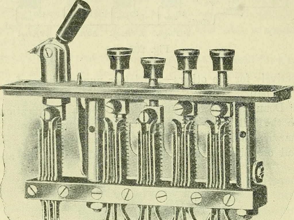 An illustration from The practical telephone handbook and guide to the telephonic exchange, 1906, leaf 305