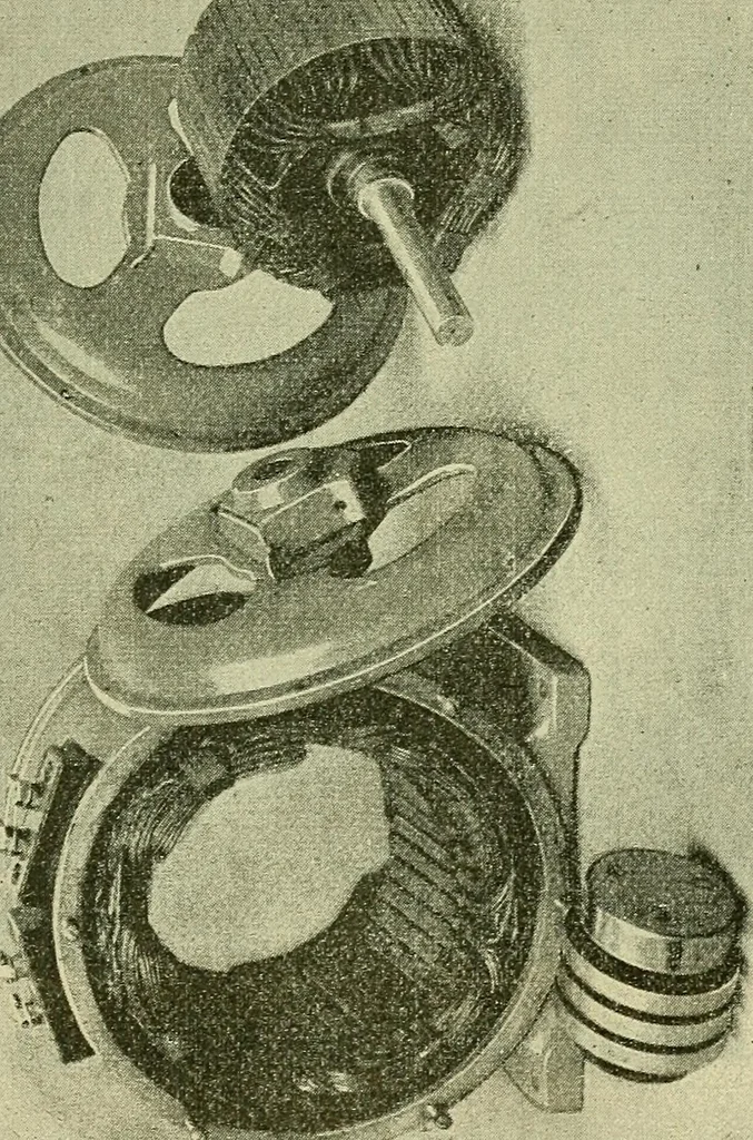An illustration from The practical telephone handbook and guide to the telephonic exchange, 1906, leaf 338