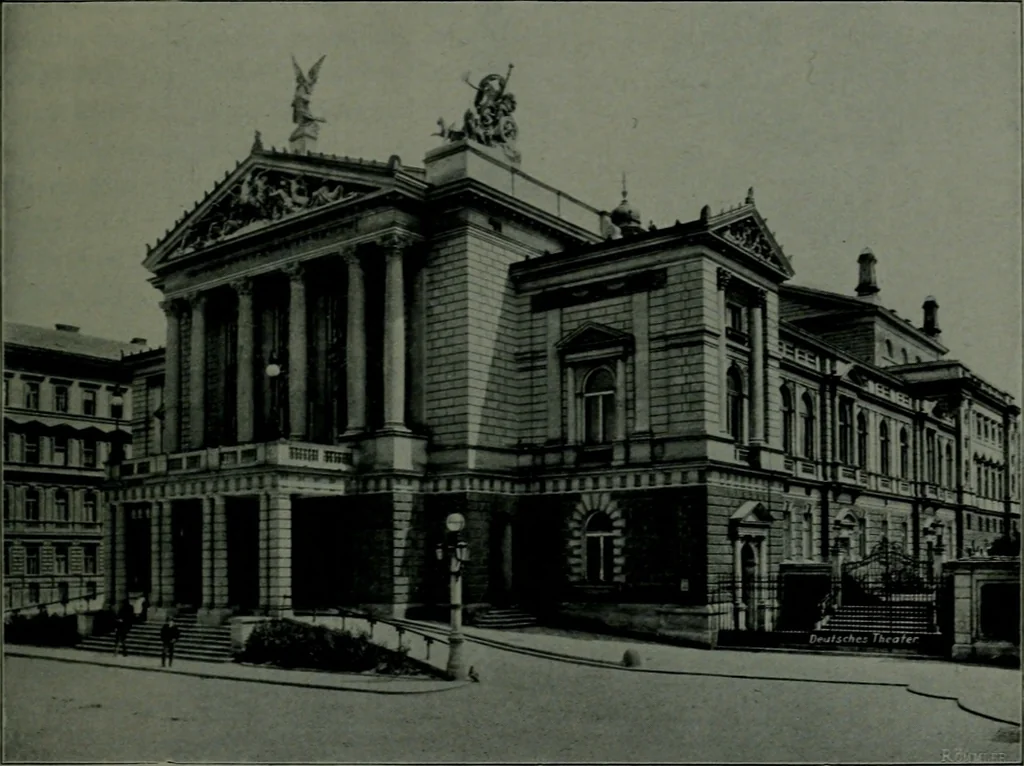 An illustration from Prag, 1912, leaf 162