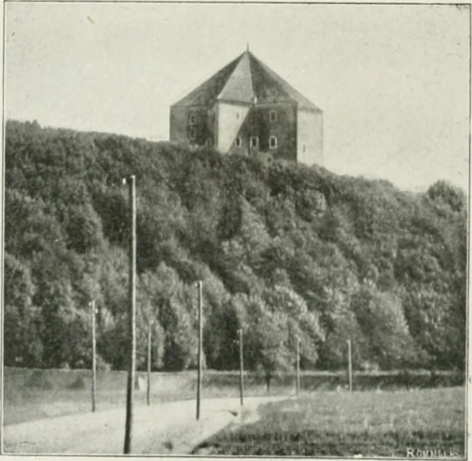 An illustration from Prague, 1907, leaf 79