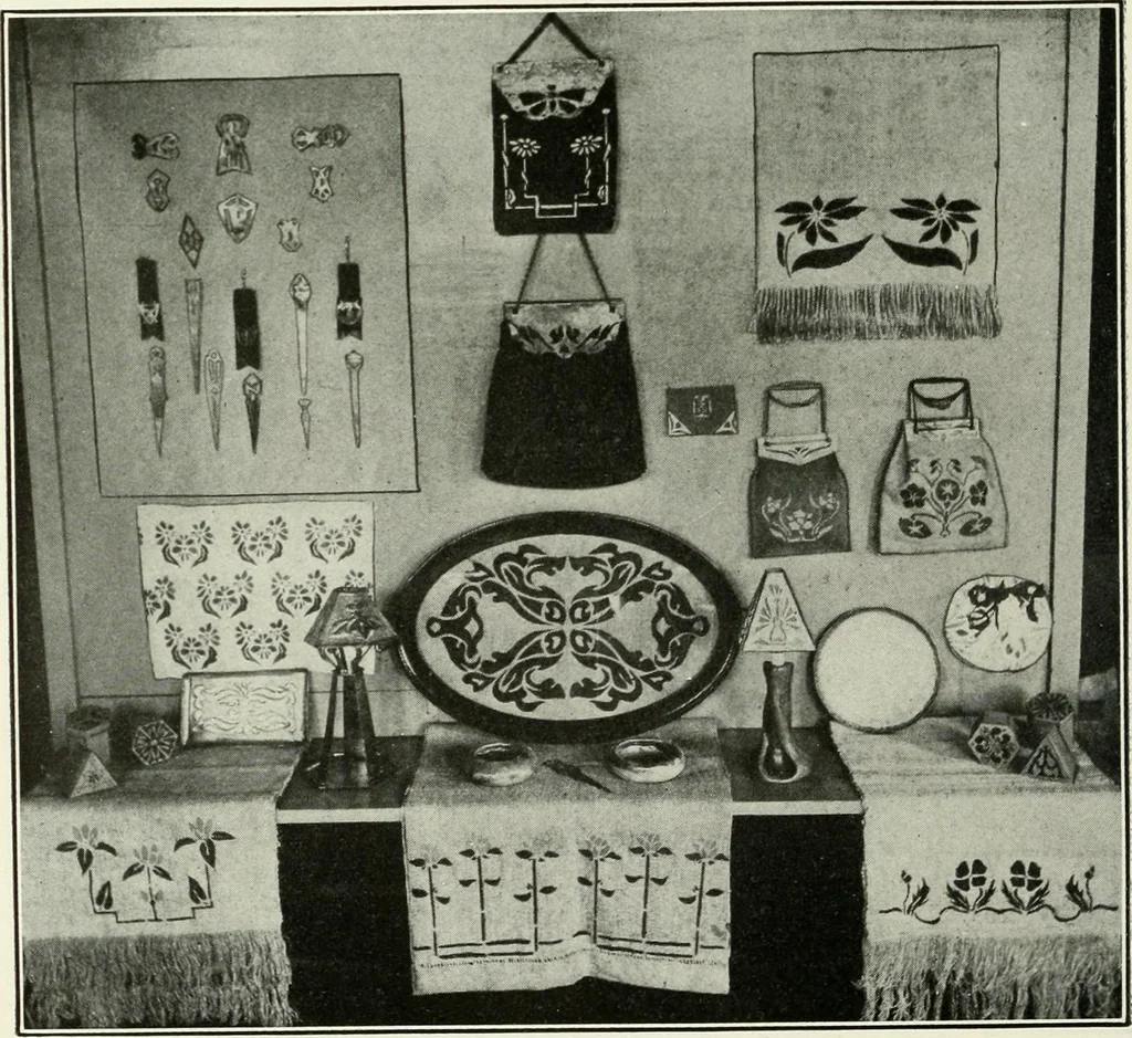 An illustration from Present status of drawing and art in the elementary and secondary schools of the United States, 1914, leaf 431