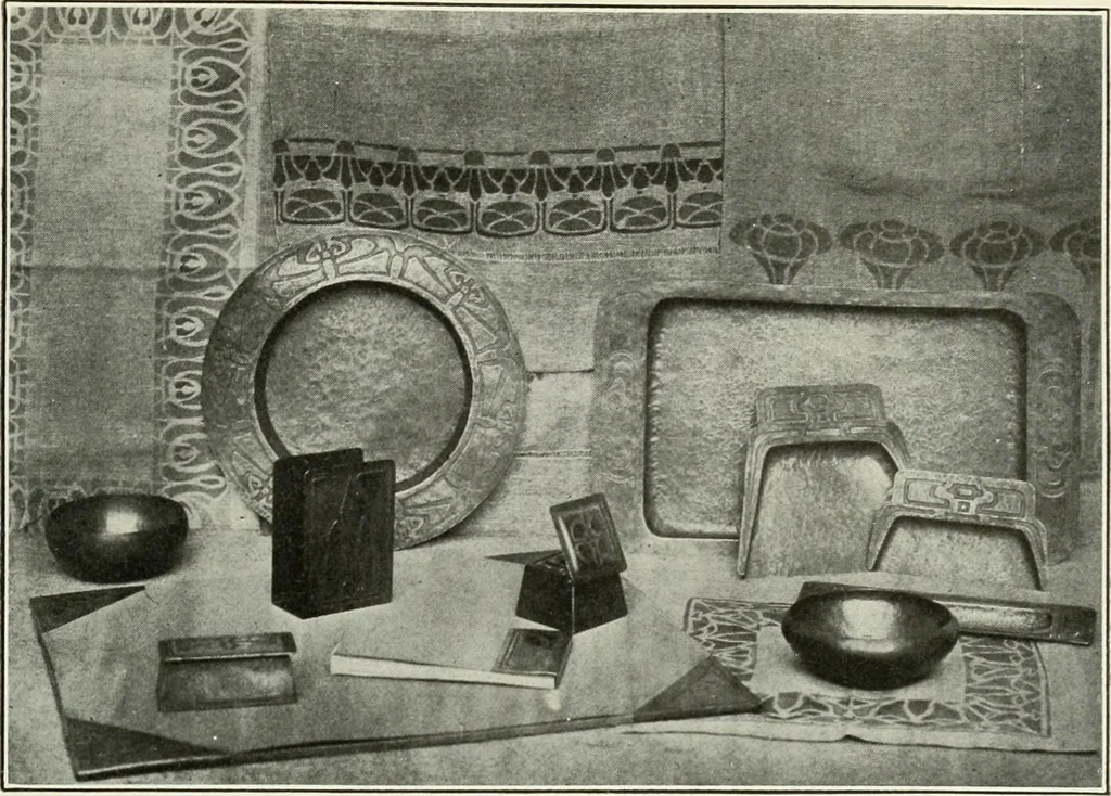 An illustration from Present status of drawing and art in the elementary and secondary schools of the United States, 1914, leaf 432