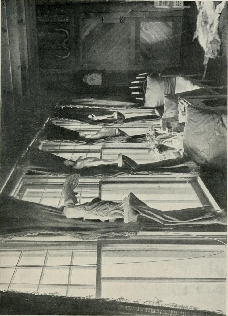An illustration from Principles and practice of show-card writing, prepared in the Extension divison of the University of Wisconsin, 1922, leaf 102