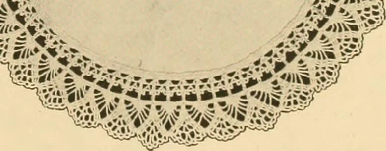 An illustration from The Priscilla crochet book, centerpieces and doilies;, 1915, leaf 32