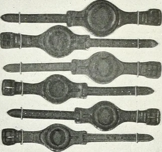 An illustration from P.W. Ellis & Co. Limited, the jewellery headquarters of Canada : 1915-1916 illustrated catalogue : importing and manufacturing, gold and silversmiths, makers of Ellis watch cases, 1915, leaf 140