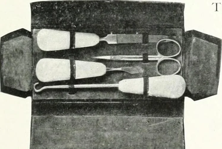 An illustration from P.W. Ellis & Co. Limited, the jewellery headquarters of Canada : 1915-1916 illustrated catalogue : importing and manufacturing, gold and silversmiths, makers of Ellis watch cases, 1915, leaf 142