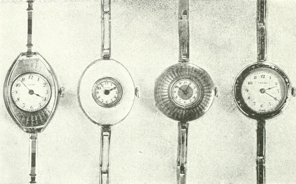 An illustration from P.W. Ellis & Co. Limited, the jewellery headquarters of Canada : 1915-1916 illustrated catalogue : importing and manufacturing, gold and silversmiths, makers of Ellis watch cases, 1915, leaf 21