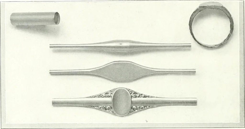 An illustration from P.W. Ellis & Co. Limited, the jewellery headquarters of Canada : 1915-1916 illustrated catalogue : importing and manufacturing, gold and silversmiths, makers of Ellis watch cases, 1915, leaf 73