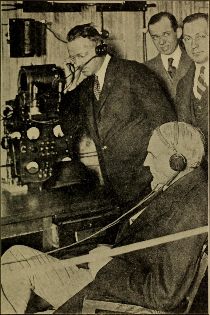 An illustration from Radio, miracle of the 20th century ... a story of human achievement that stands unrivalled in the history of humanity, together with a colorful portrayal, giving a broad, general view of the whole subject of wireless telegraph and telephone and its marvelous development, 1922, leaf 146