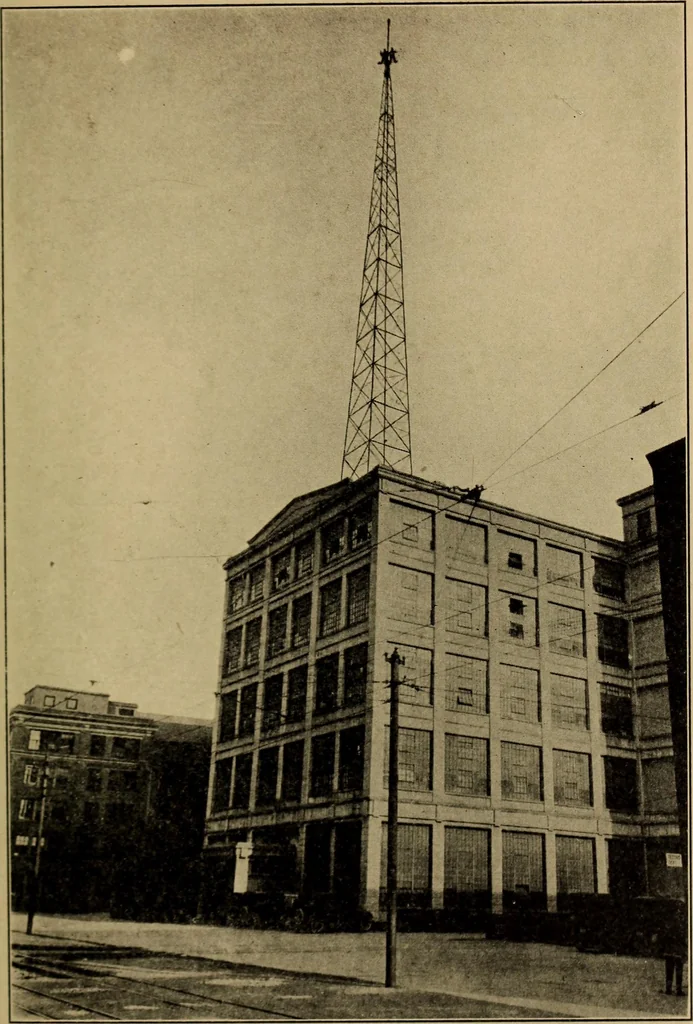 An illustration from Radio, miracle of the 20th century ... a story of human achievement that stands unrivalled in the history of humanity, together with a colorful portrayal, giving a broad, general view of the whole subject of wireless telegraph and telephone and its marvelous development, 1922, leaf 4