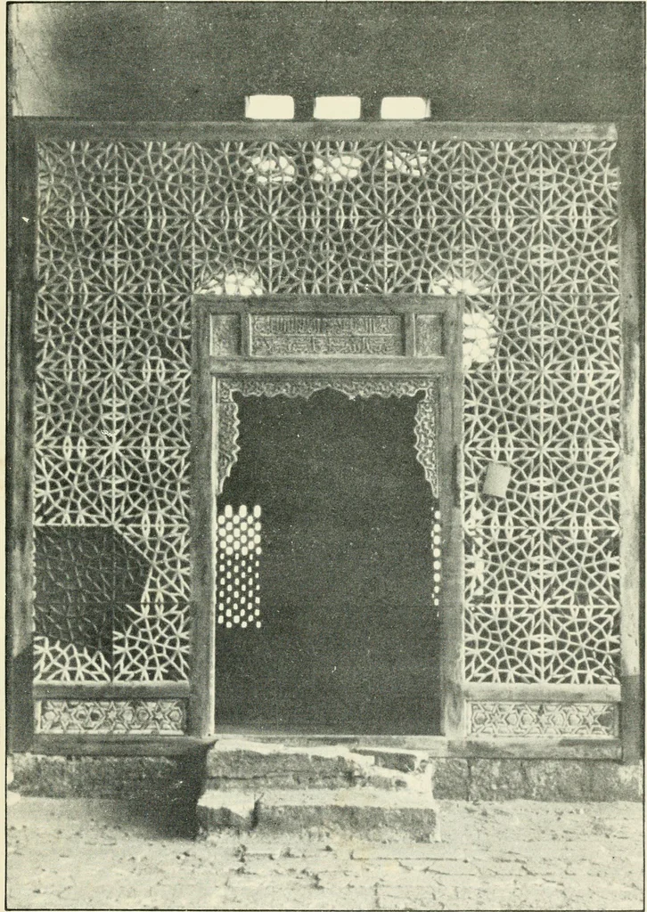 An illustration from Rambles in Cairo, 1917, leaf 100