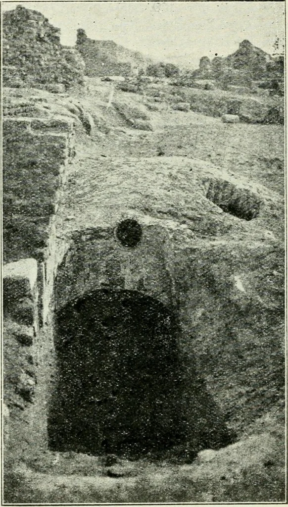 An illustration from Rambles in Cairo, 1917, leaf 125