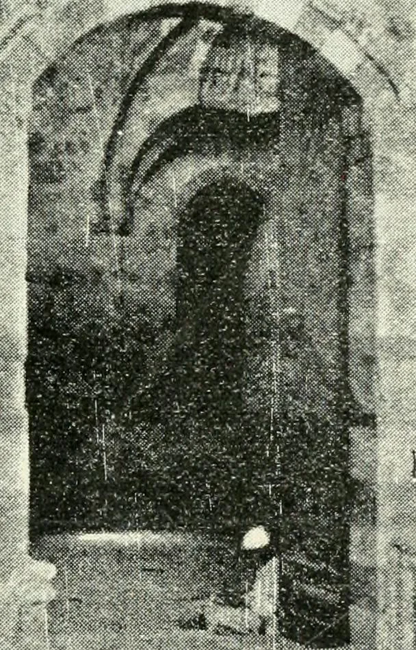 An illustration from Rambles in Cairo, 1917, leaf 136