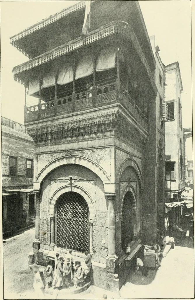 An illustration from Rambles in Cairo, 1917, leaf 28