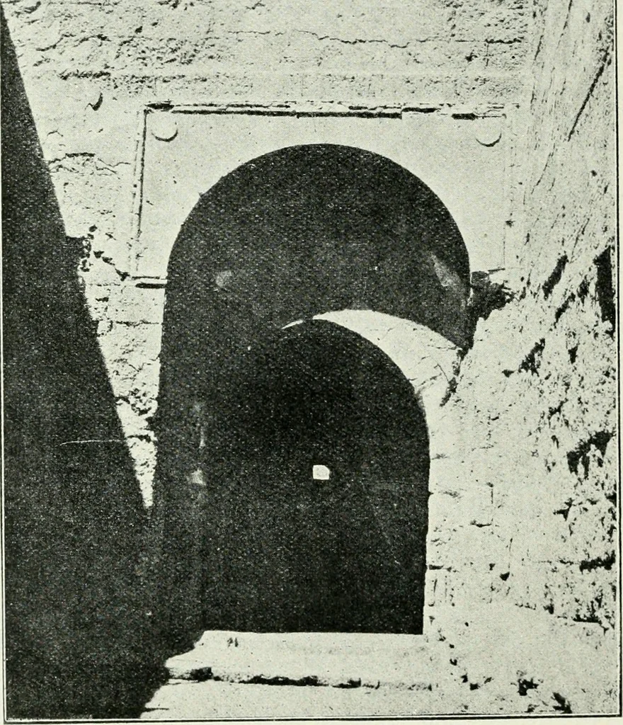 An illustration from Rambles in Cairo, 1917, leaf 47