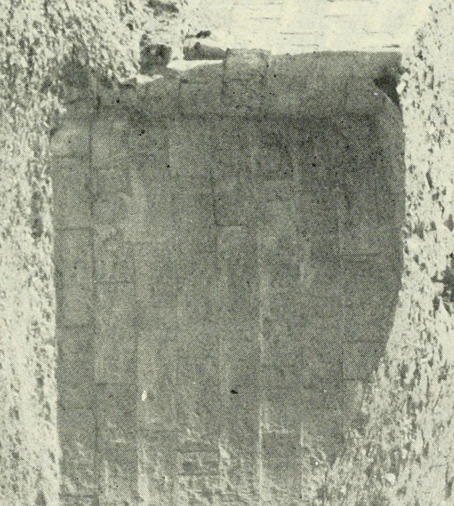 An illustration from Rambles in Cairo, 1917, leaf 48