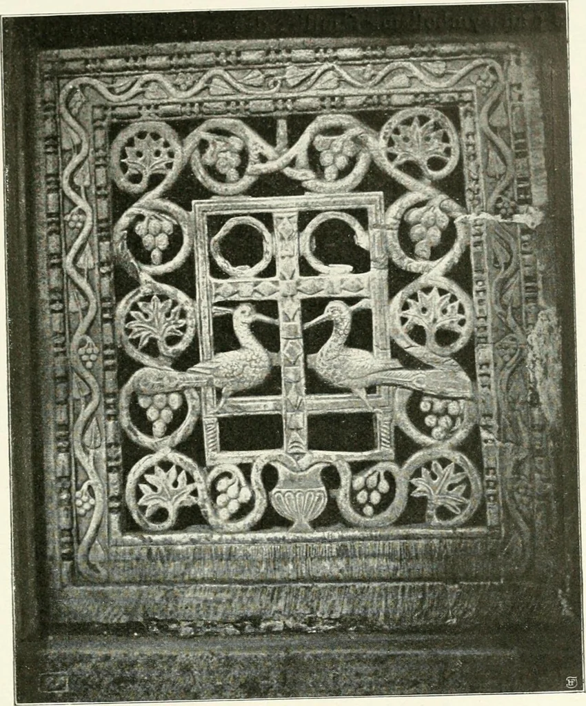 An illustration from Ravenne, 1907, leaf 110