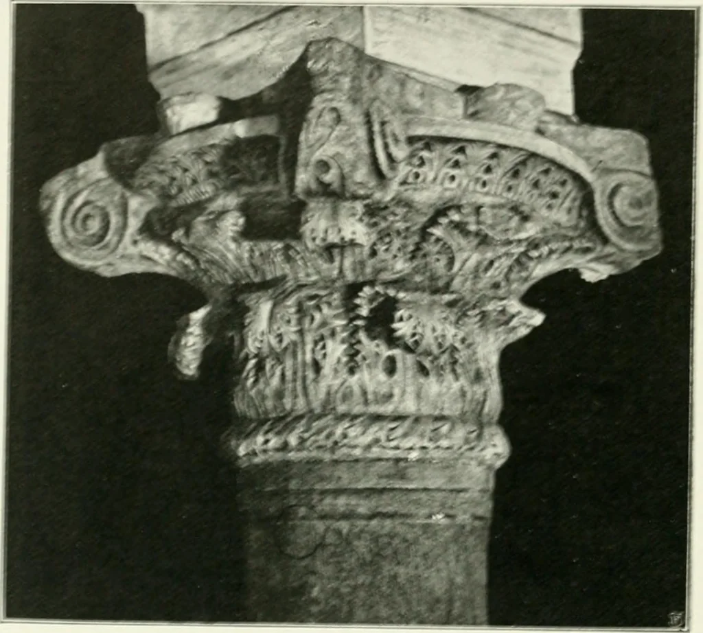 An illustration from Ravenne, 1907, leaf 111
