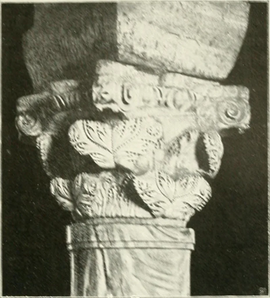 An illustration from Ravenne, 1907, leaf 112