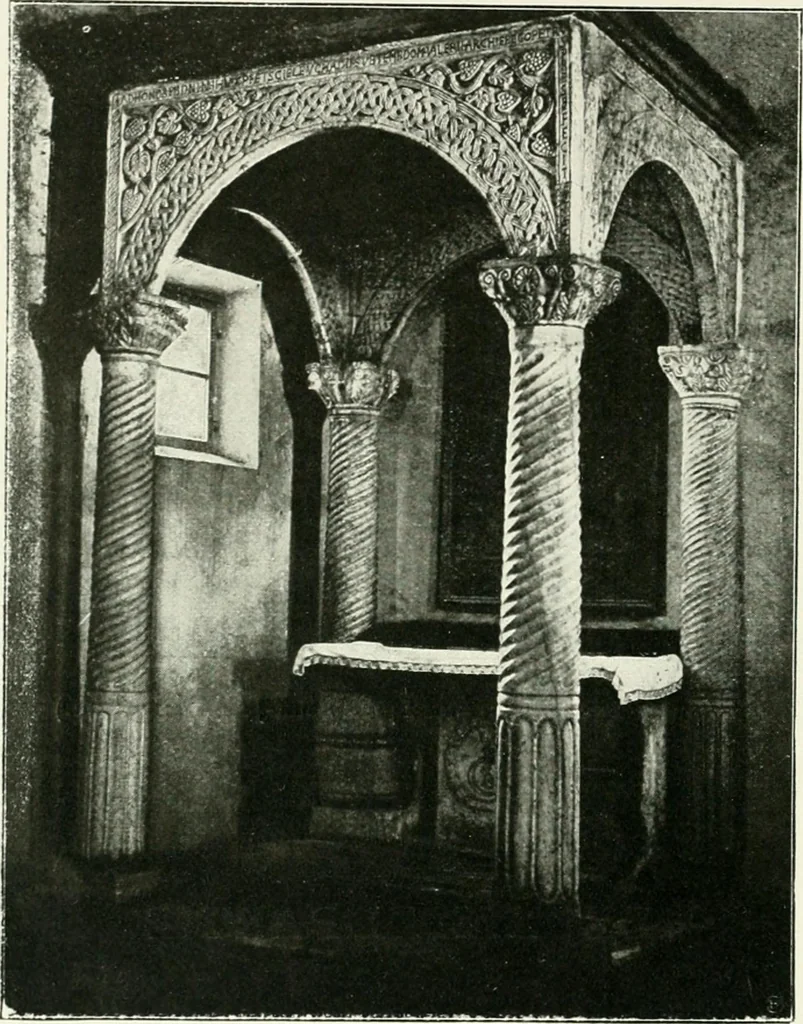 An illustration from Ravenne, 1907, leaf 119