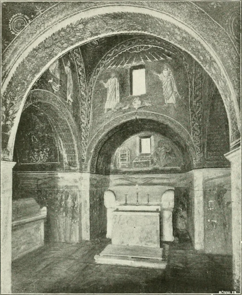 An illustration from Ravenne, 1907, leaf 35