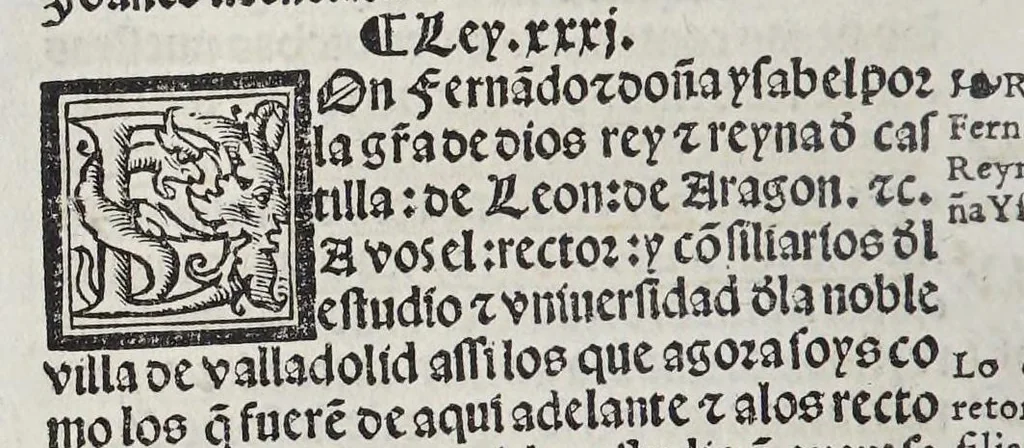 An illustration from Recopilacio[n] de algunas bullas del summo pontifice, co[n]cedidas, en fauor de la jurisdicio[n] real, con todas las pragmaticas, y algunas leyes del reyno, hechas para la buena gouernacion y guarda de la justicia y muchas pragmaticas y leyes añadidas q[ue] hasta aqui no fueron impressas. : En especial estan añadidas las leyes de Madrid y de los ara[n]zeles y de los paños y lanas y capitulos de corregidores y leyes de toro y leyes de la hermandad, vista y corregida y por orden de leyes puesta., 1550, leaf 56