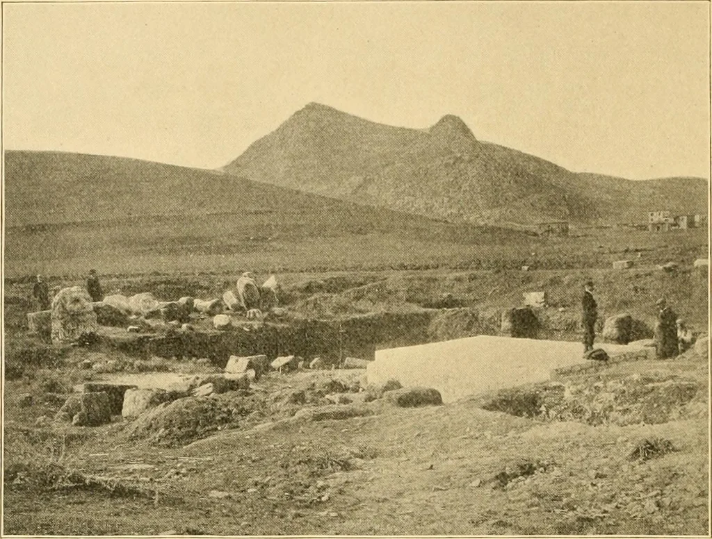 An illustration from Records of the past, 1904, leaf 141