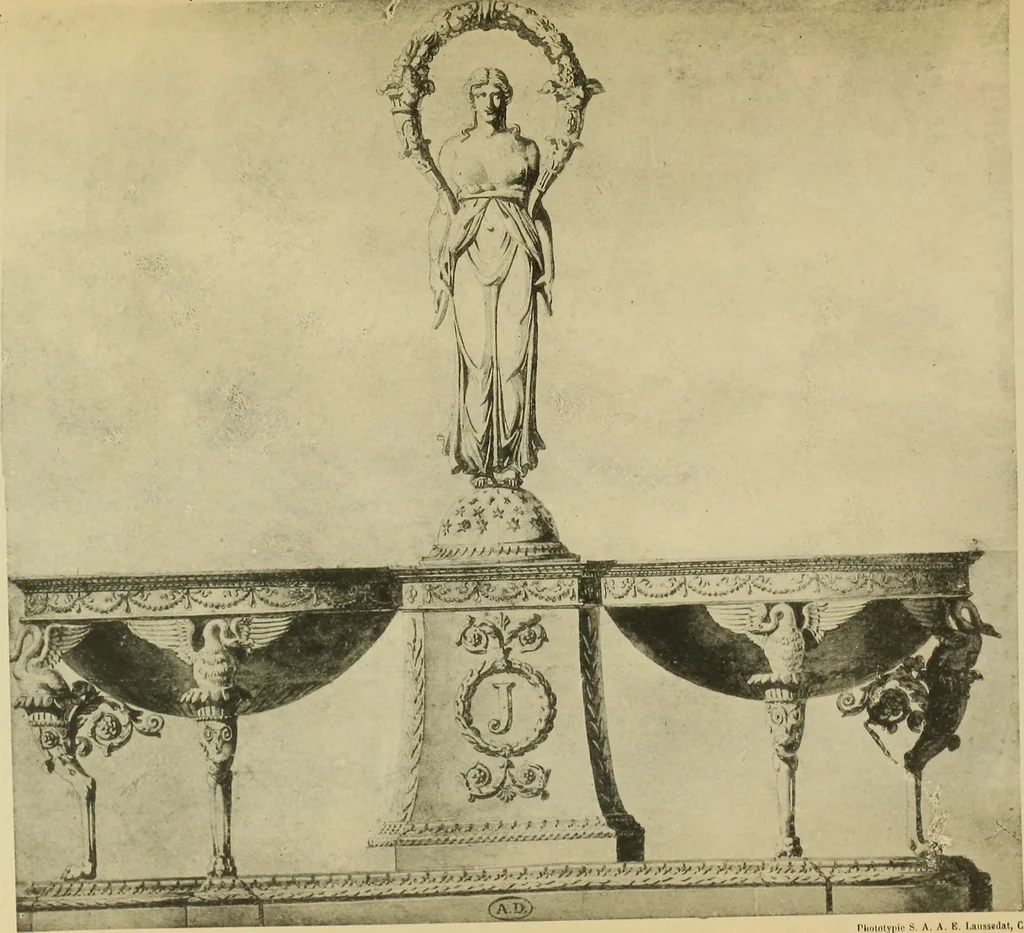 An illustration from Recueil de dessins d'orfevrerie du premier empire par biennais orfevre de Napoléon 1er et de la couronne, 1900, leaf 100