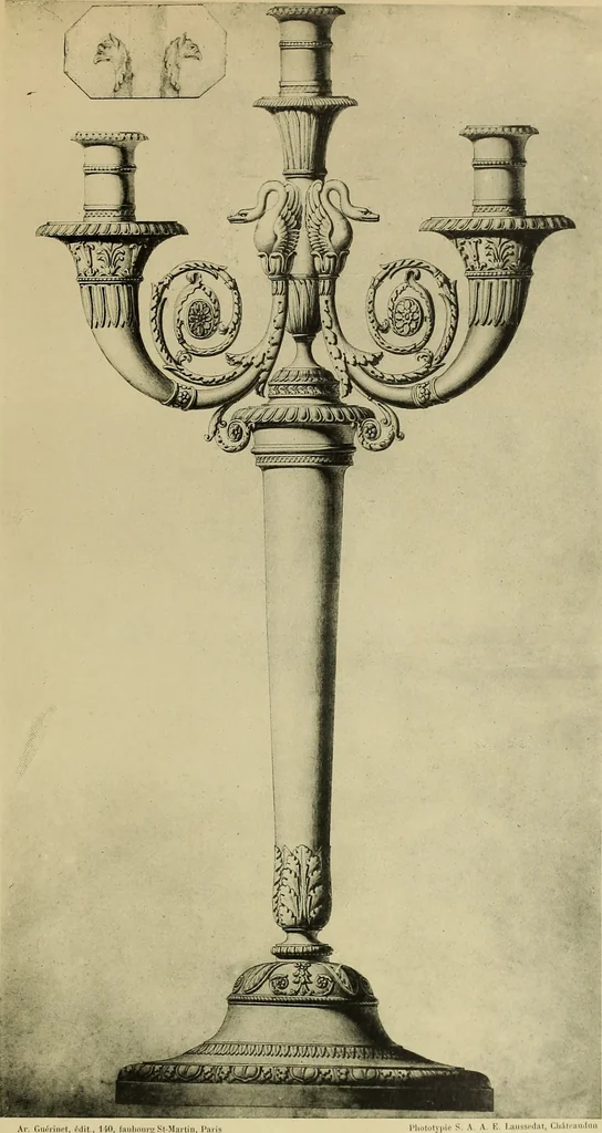 An illustration from Recueil de dessins d'orfevrerie du premier empire par biennais orfevre de Napoléon 1er et de la couronne, 1900, leaf 124