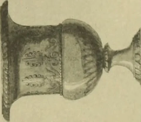 An illustration from Recueil de dessins d'orfevrerie du premier empire par biennais orfevre de Napoléon 1er et de la couronne, 1900, leaf 58