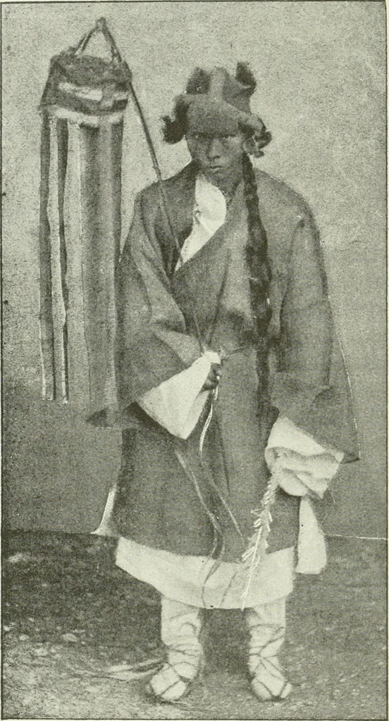 An illustration from The religious system of China, its ancient forms, evolution, history and present aspect, manners, customs and social institutions connected therewith. Published with a subvention from the Dutch colonial government, 1892, leaf 243