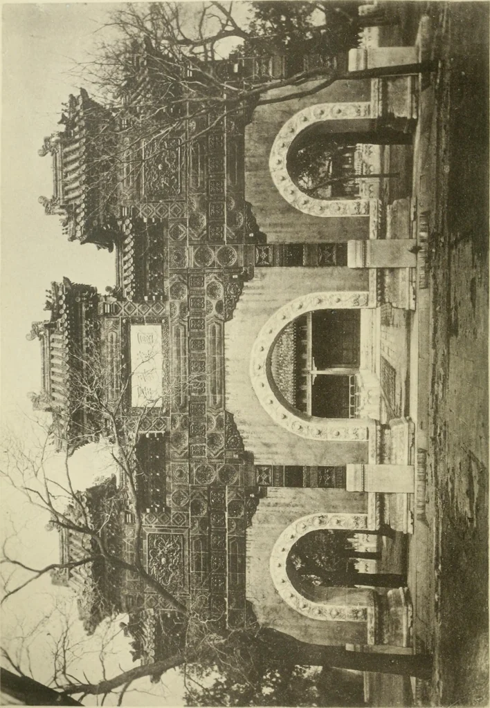 An illustration from The religious system of China, its ancient forms, evolution, history and present aspect, manners, customs and social institutions connected therewith. Published with a subvention from the Dutch colonial government, 1892, leaf 441
