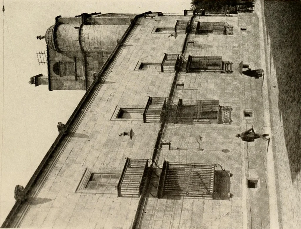 An illustration from The renaissance architectvre of central and northern Spain, a collection of photographs and measvred drawings,, 1920, leaf 110