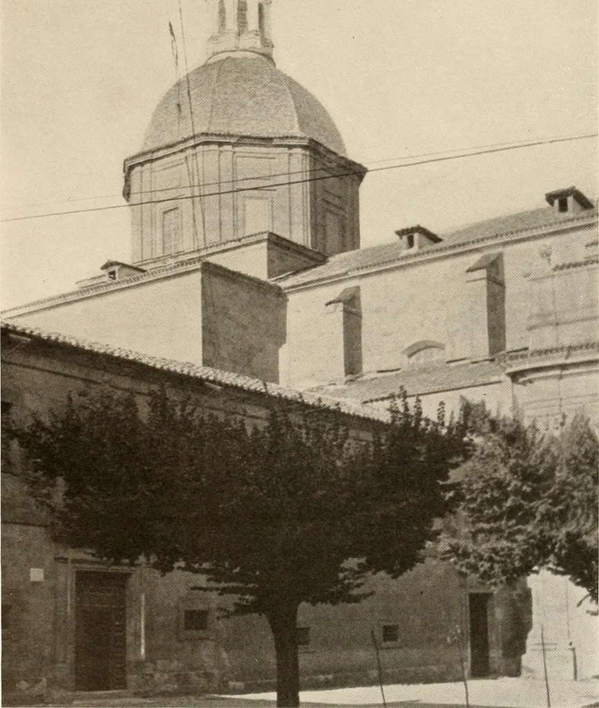 An illustration from The renaissance architectvre of central and northern Spain, a collection of photographs and measvred drawings,, 1920, leaf 136
